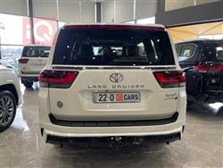 تۆیۆتا لاند کروزەر